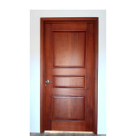 Flat-Panel Door with Molding